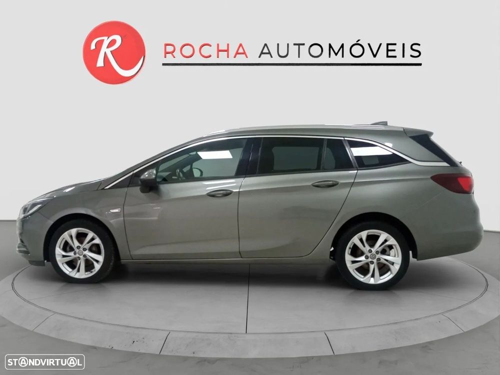 Opel Astra Sports Tourer - 9