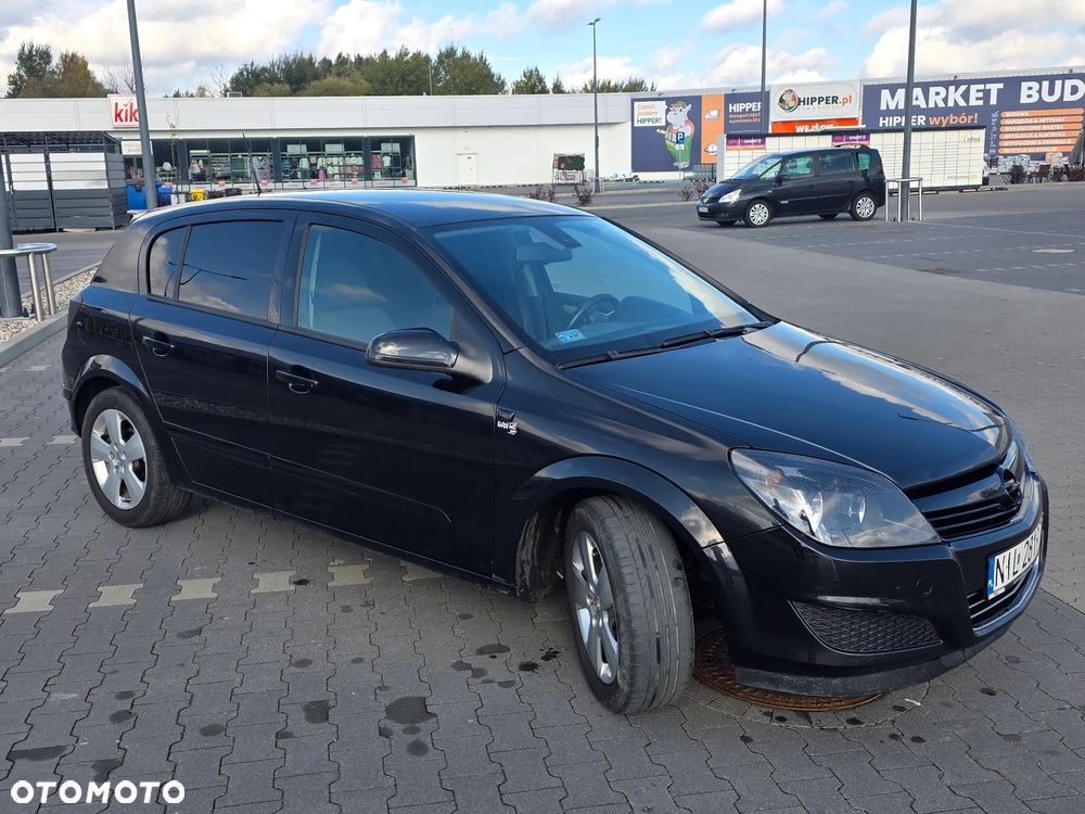 Opel Astra H 2007 photo 4