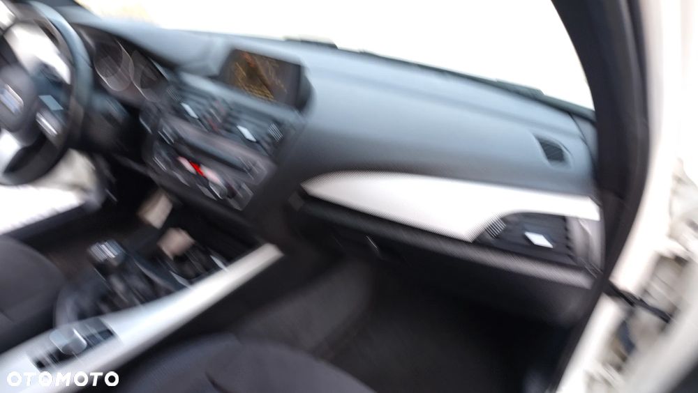 BMW Seria 1 118i M Sport - 38