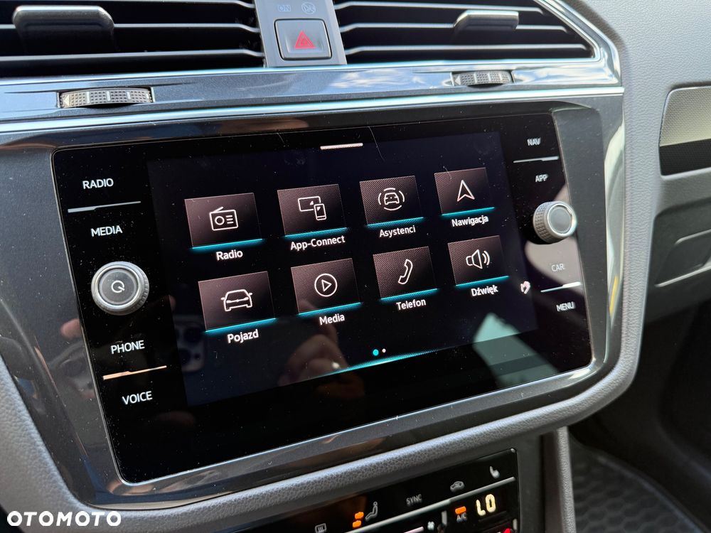 Volkswagen Tiguan 2.0 TSI 4Mot Elegance DSG - 9