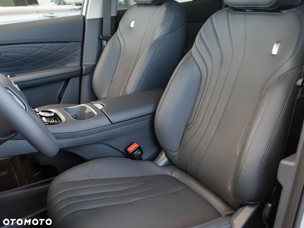 Geely Starray EM-i 1.5 PHEV Pro - 8