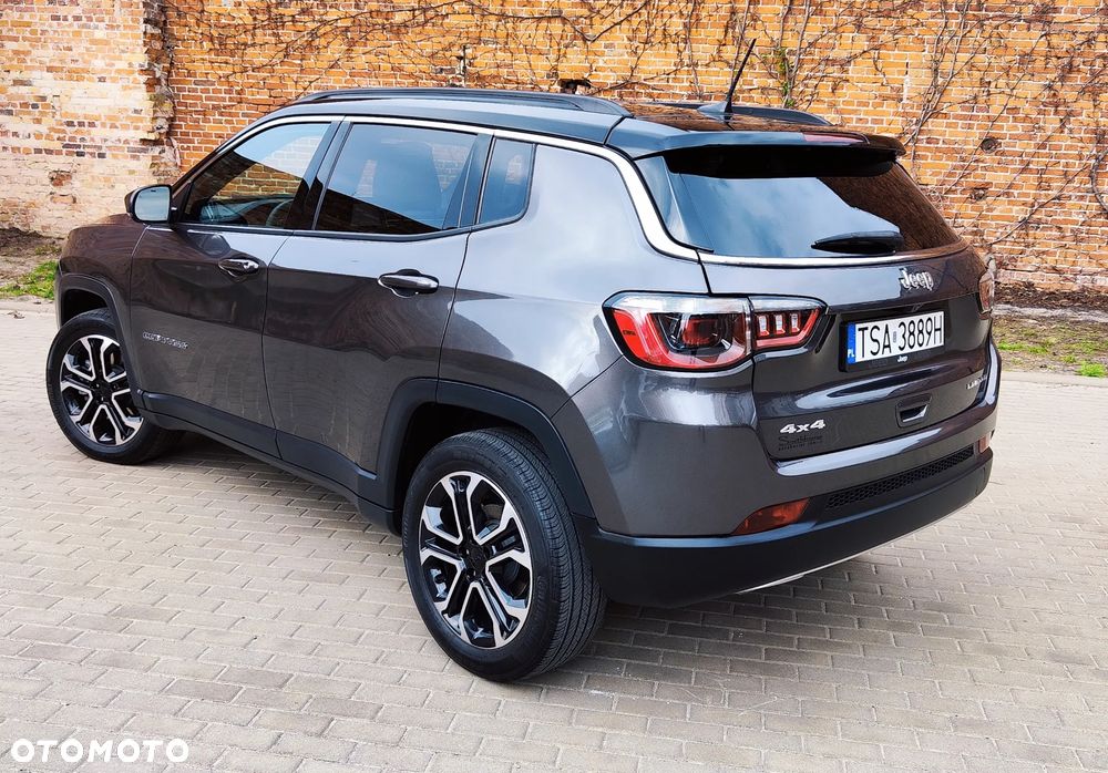 Jeep Compass - 4