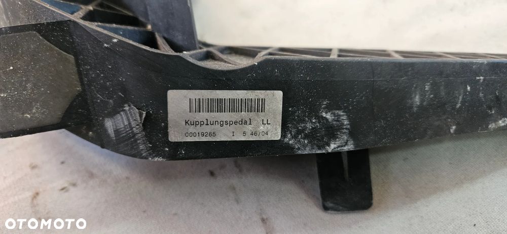 Pedał Sprzęgła Audi A6 C6 2,0 TDI 2006r 4F1721316 00019265 - 3