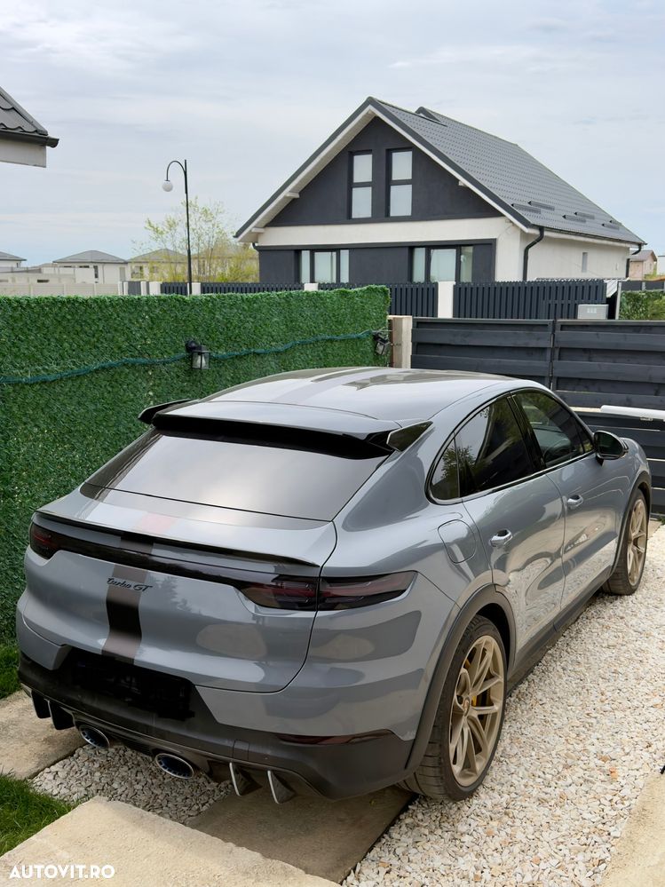 Porsche Cayenne Coupe - 2