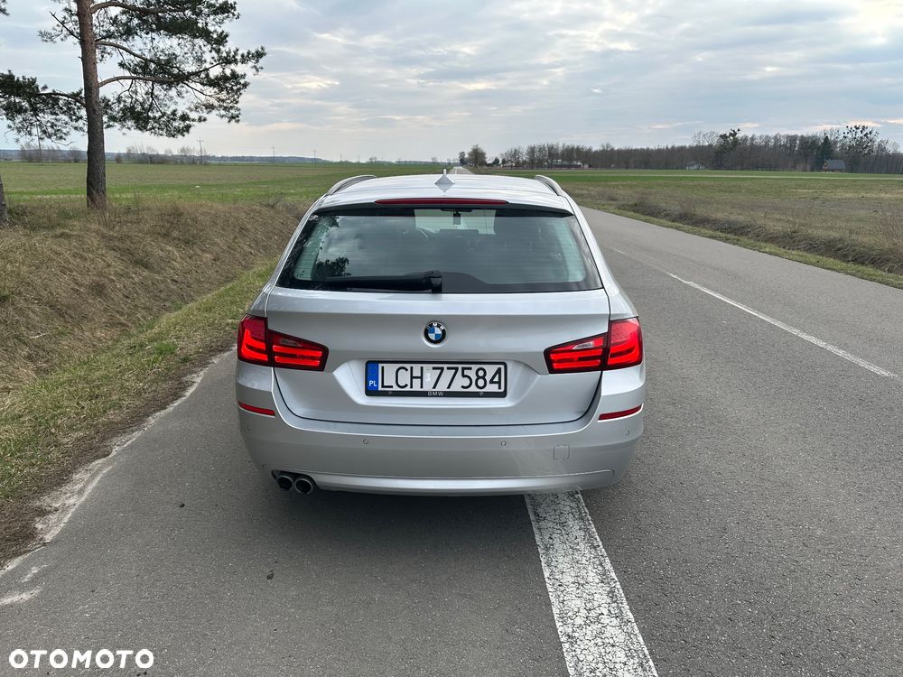 BMW Seria 5 520d Luxury Line - 4