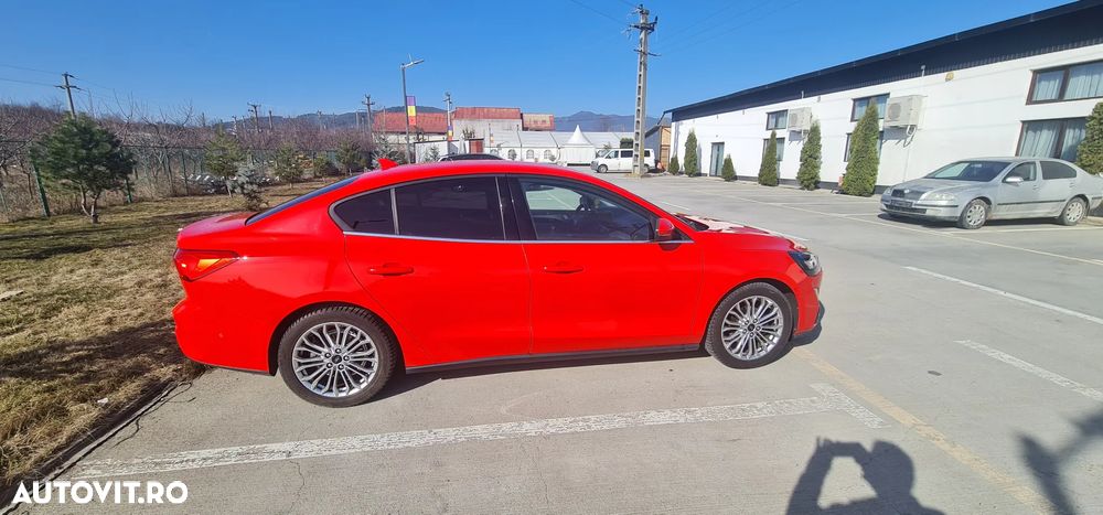 Ford Focus - 2