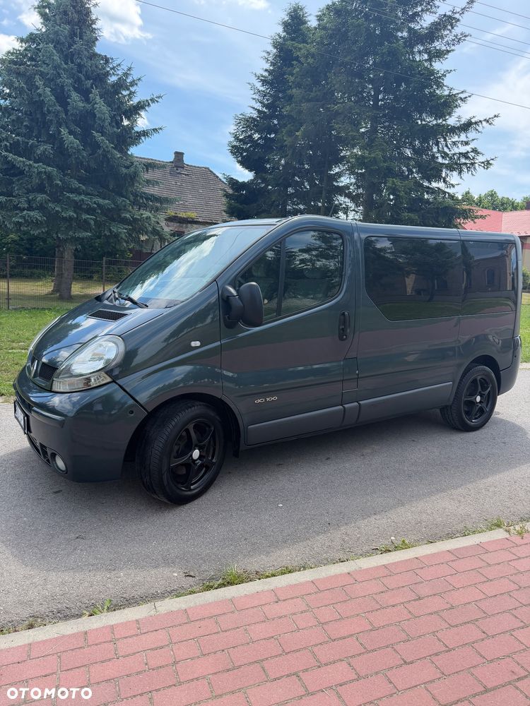 Renault Trafic Passenger - 5
