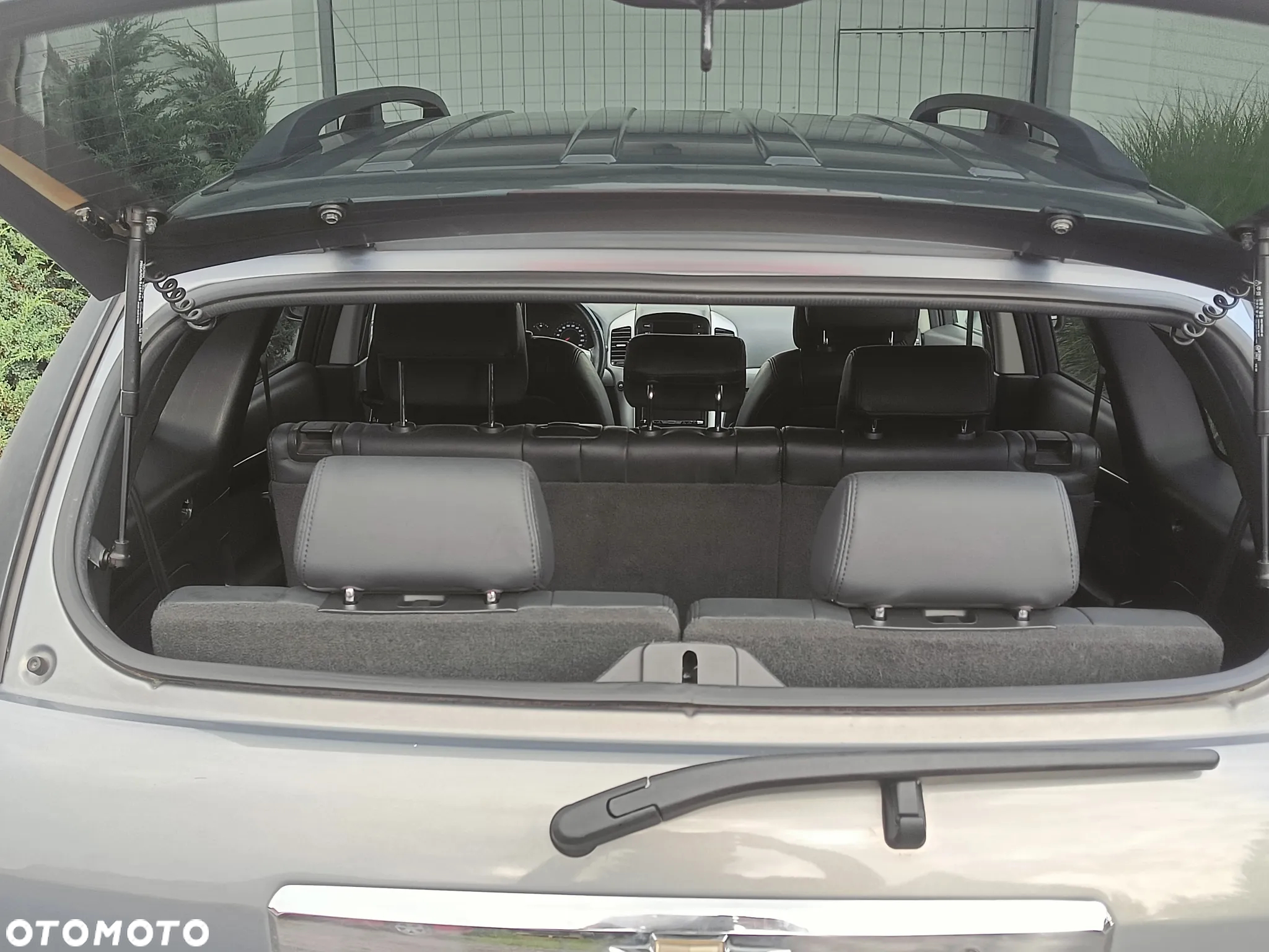 Chevrolet Captiva 2.4 4WD 7 Sitzer LT - 16