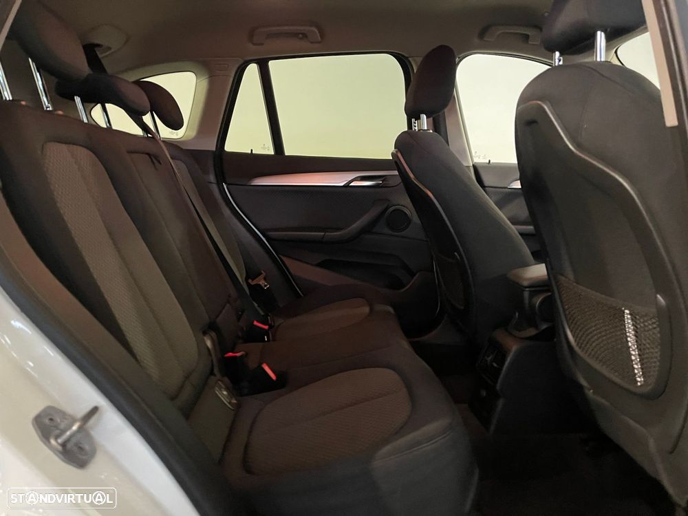 BMW X1 18 d sDrive Advantage - 5