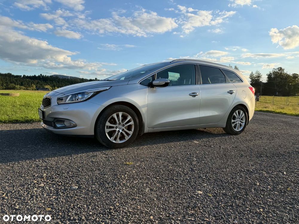 Kia Ceed - 1