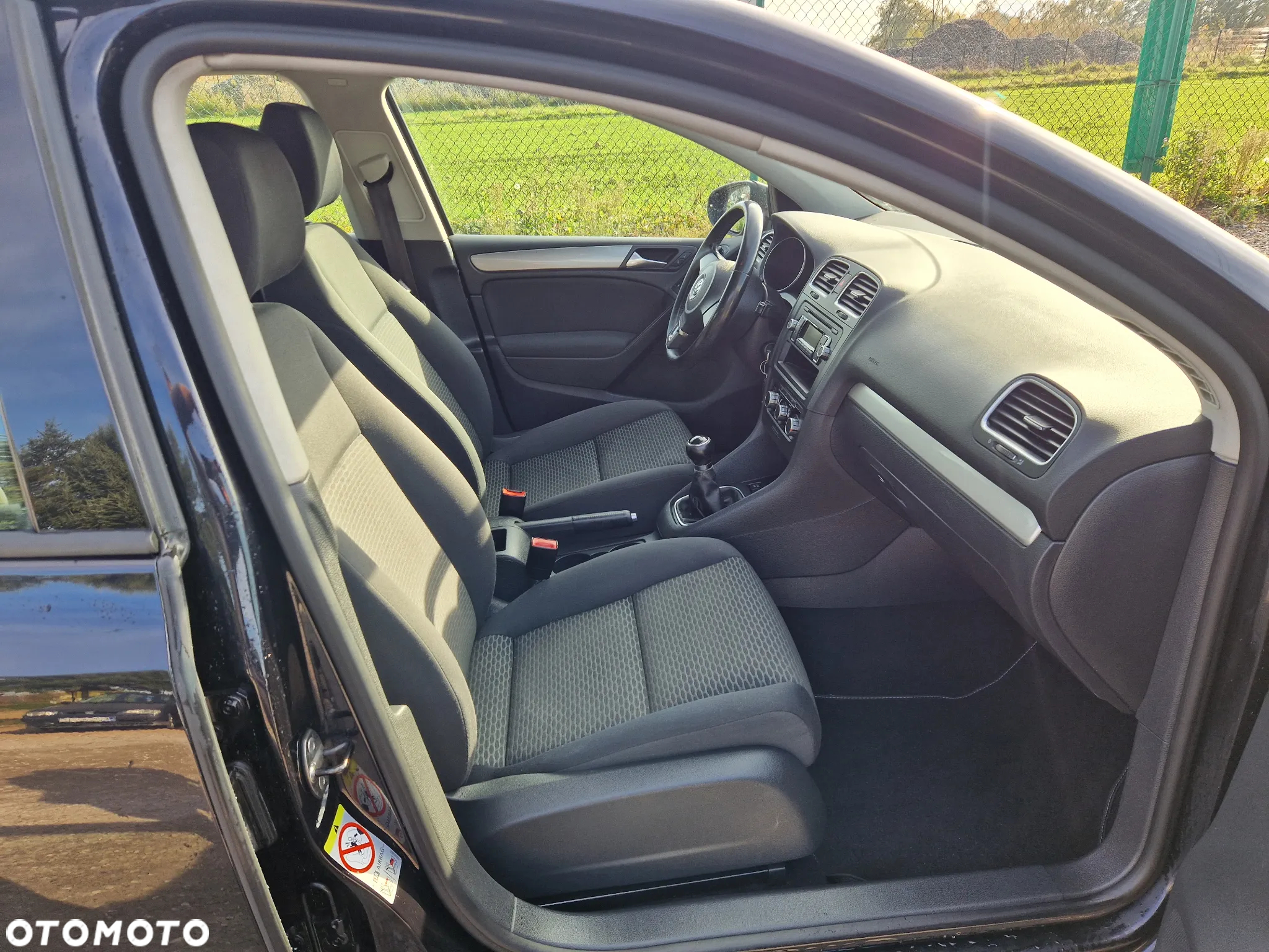 Volkswagen Golf 2.0 TDI DPF Comfortline - 9