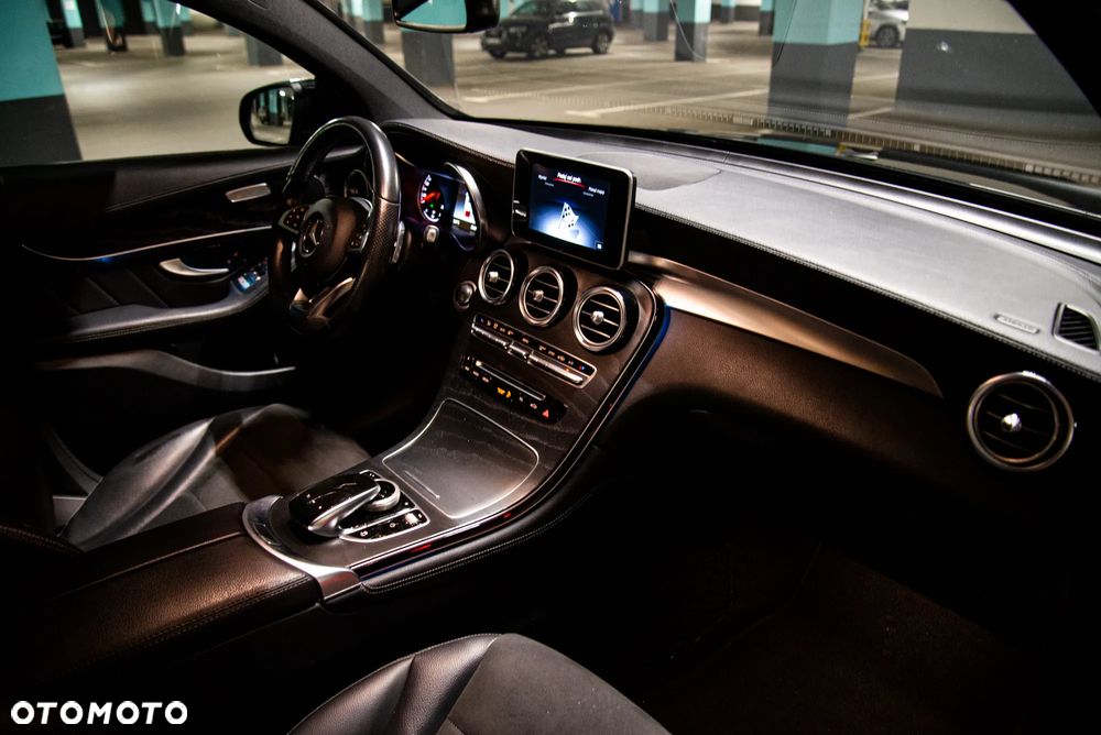 Mercedes-Benz GLC - 7