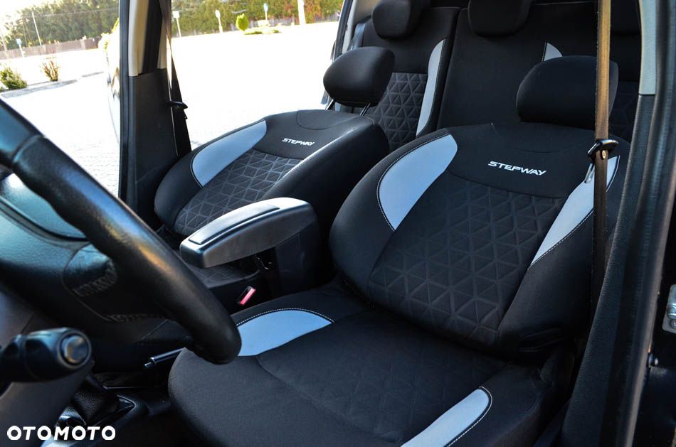 Dacia Sandero Stepway 0.9 TCe Laureate - 32