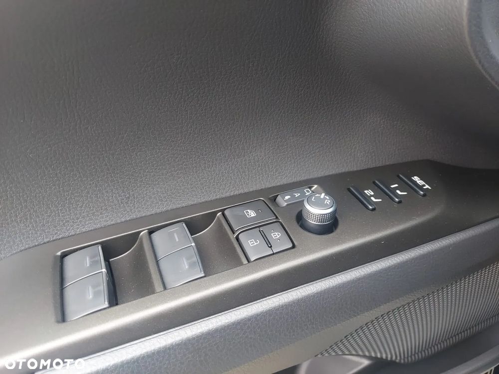 Toyota Camry 2.5 Hybrid Dynamic Force Executive e-CVT - 41