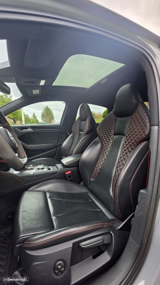 Audi RS3 Limousine S tronic - 13