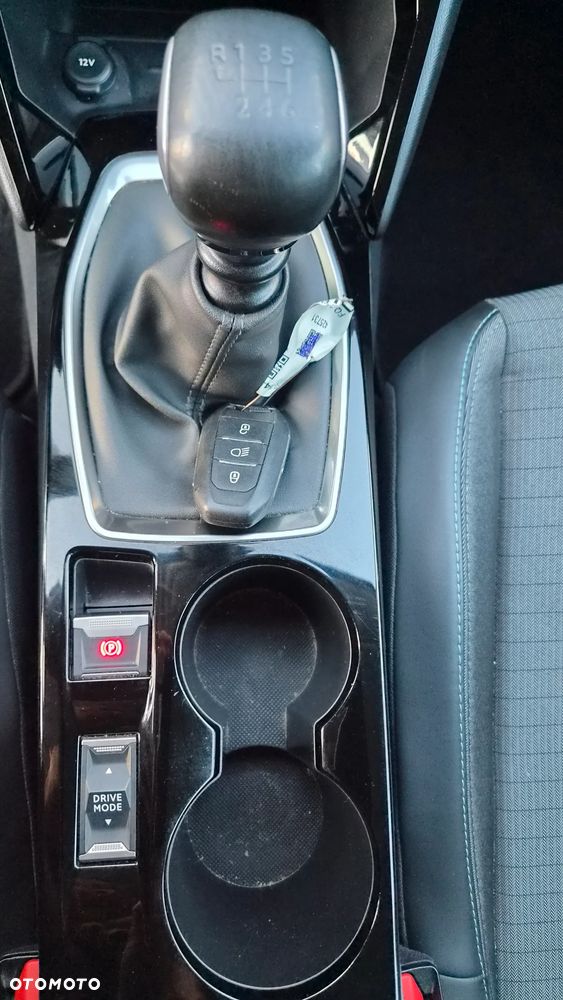 Peugeot 208 PureTech 100 Allure - 24