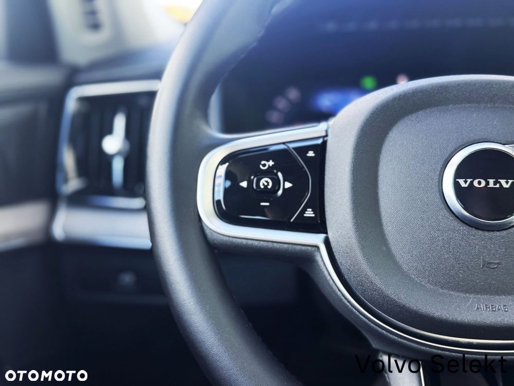 Volvo XC 90 - 12