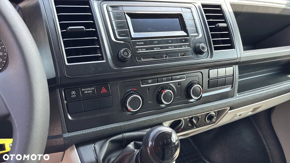 Volkswagen Transporter - 13
