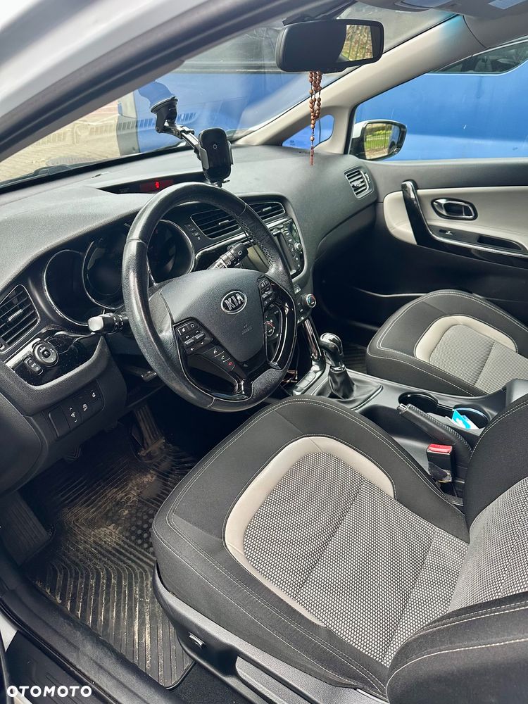 Kia Ceed 1.6 GDI XL - 7