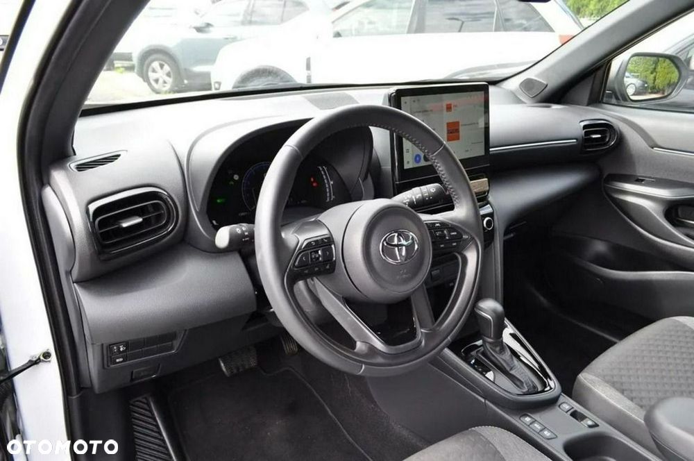 Toyota Yaris - 18