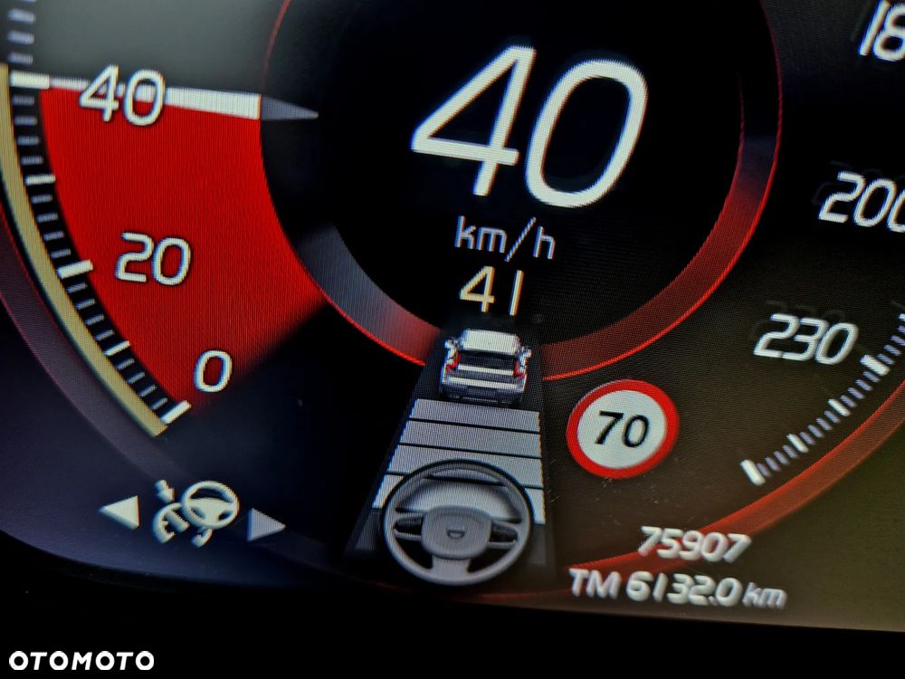 Volvo XC 40 T4 Recharge DKG RDesign - 14