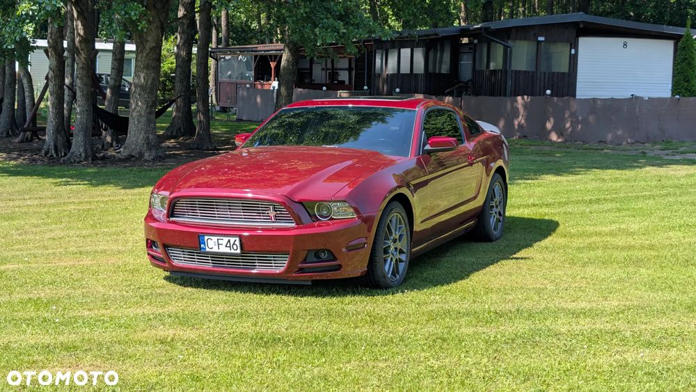Ford Mustang 3.7 V6 Premium - 2