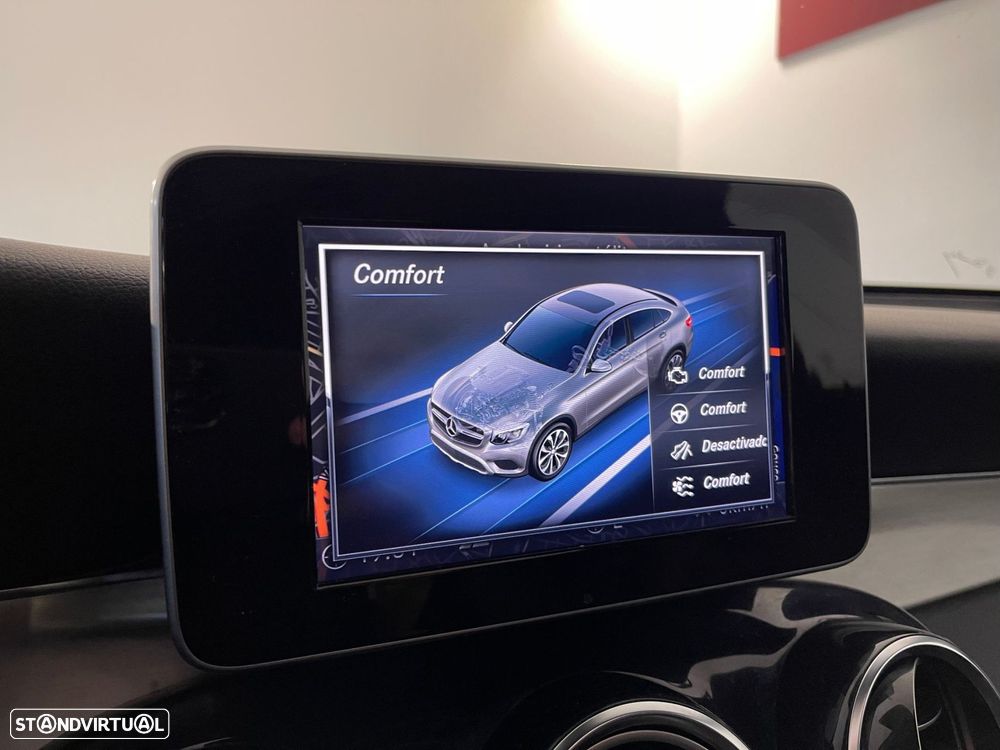 Mercedes-Benz GLC 350 e Coupé AMG Line 4-Matic - 26