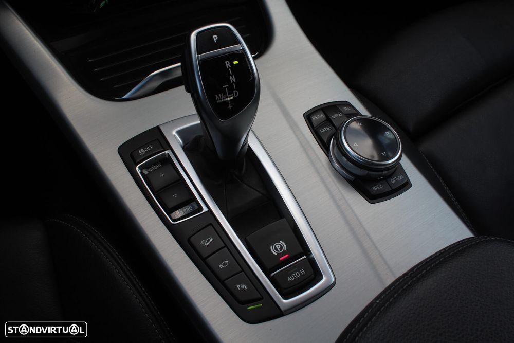 BMW X4 30 d xDrive Pack M - 18