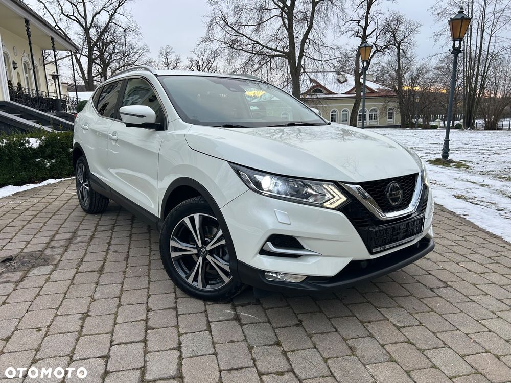 Nissan Qashqai 1.3 DIG-T SHIRO - 3