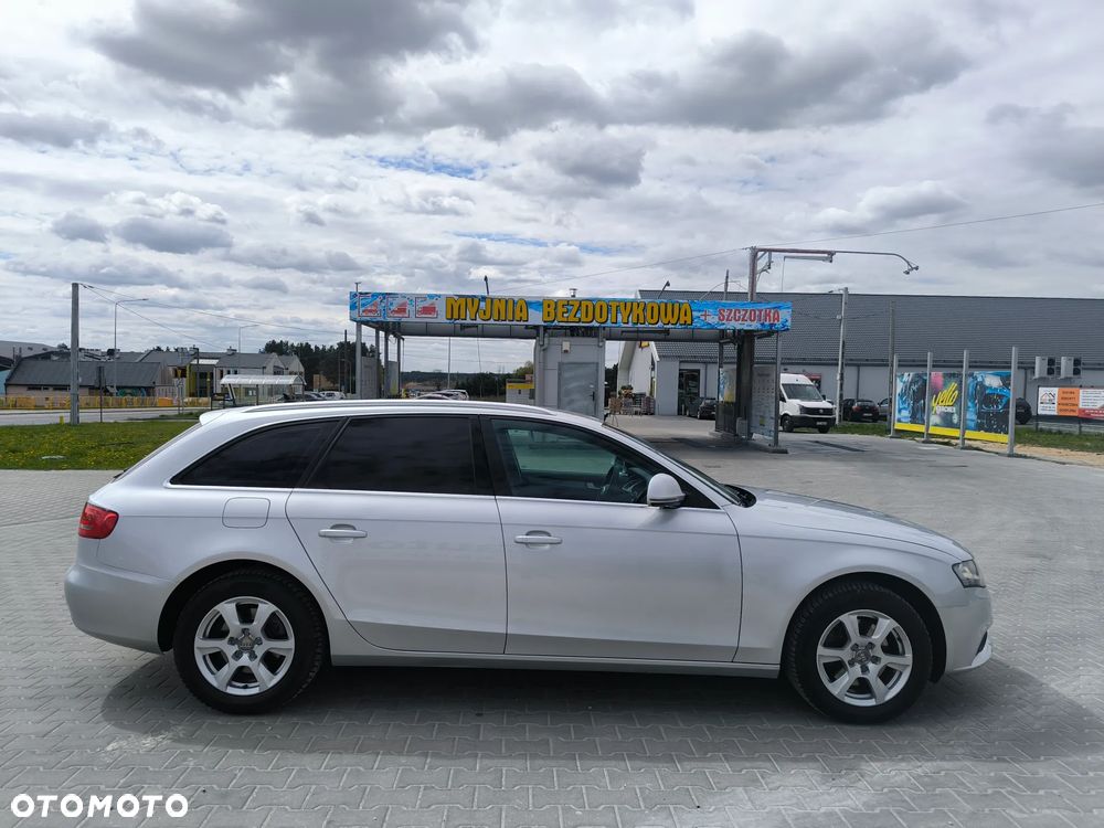 Audi A4 Avant - 6