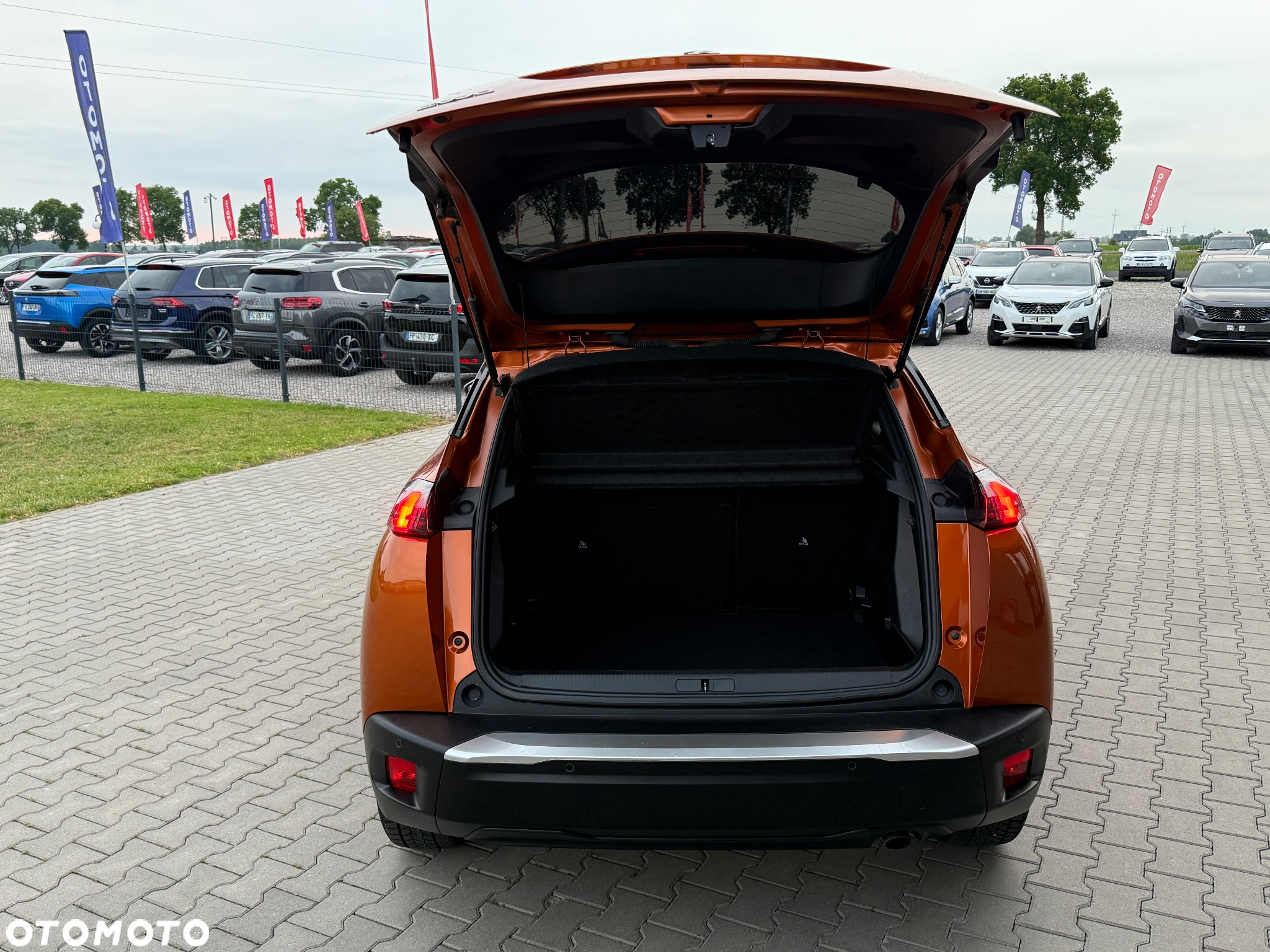 Peugeot 2008 PureTech 100 Style - 25