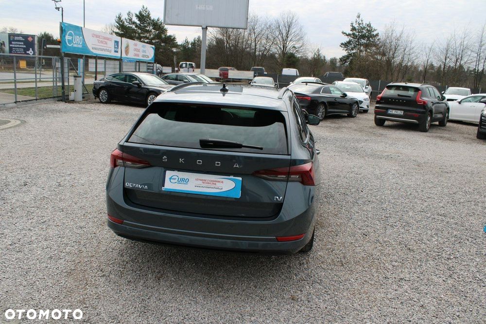 Skoda Octavia - 8