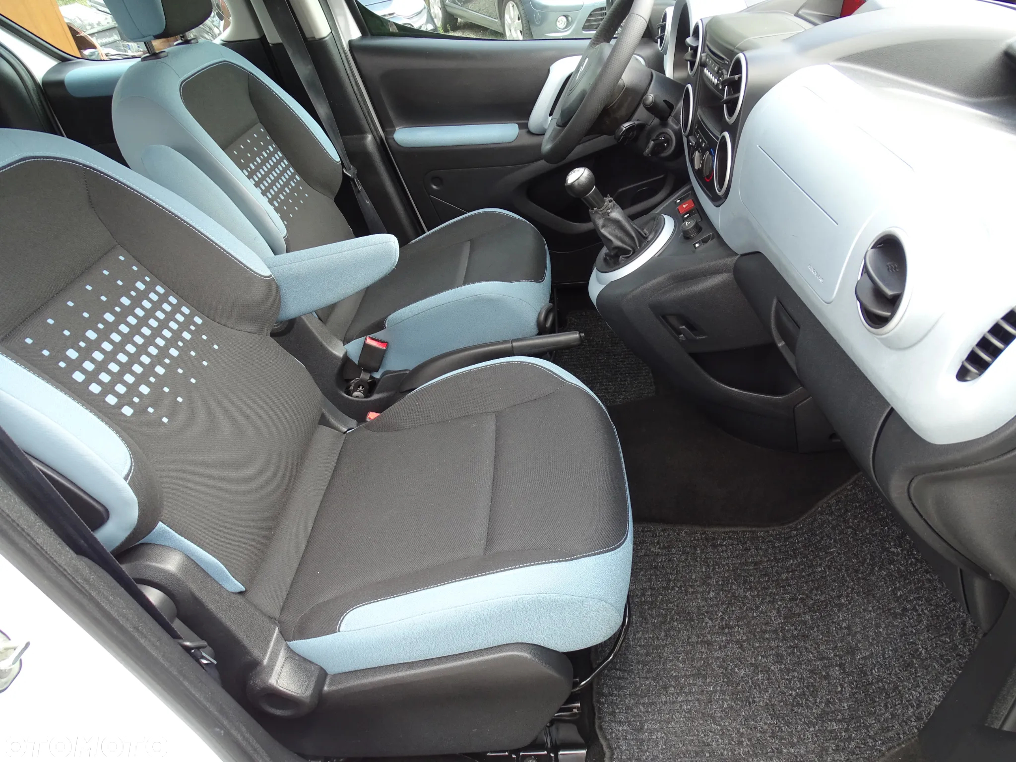 Citroën Berlingo 1.6 HDi Multispace - 20