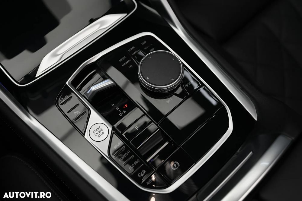 BMW X6 M M60i xDrive - 27