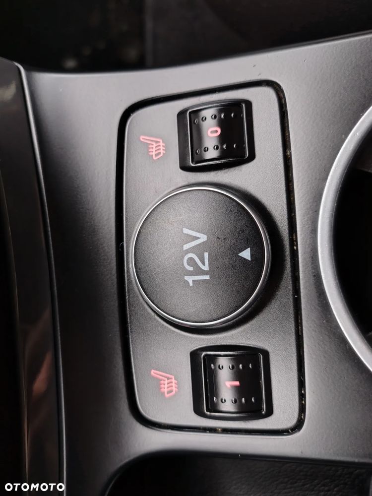 Ford Kuga 1.6 EcoBoost 2x4 Titanium - 22