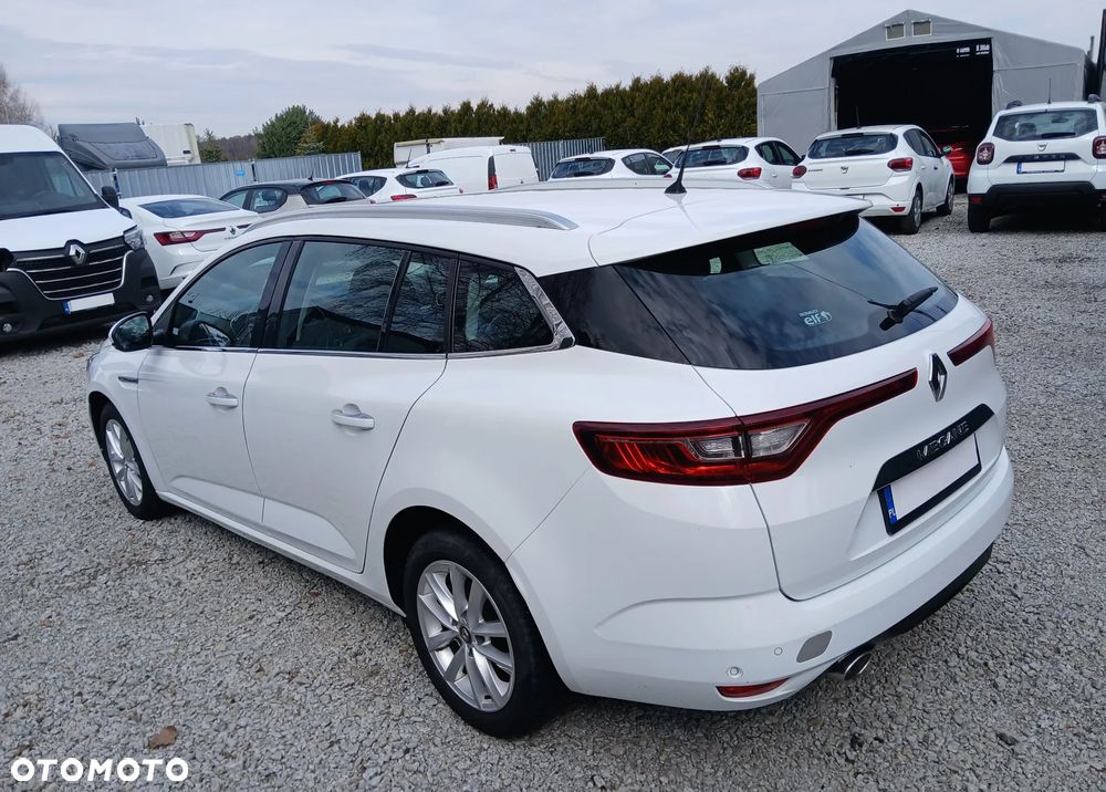 Renault Megane 1.5 Blue dCi Intens - 14