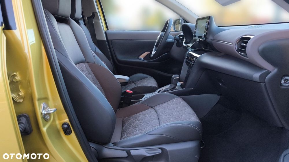 Toyota Yaris Cross - 11