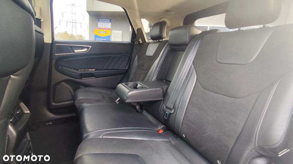 Ford Edge 2.0 TDCi 4x4 ST-LINE - 26