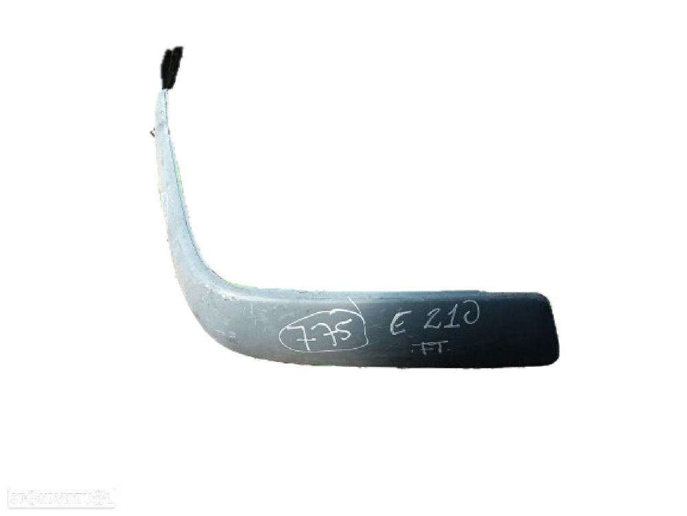 Para Choques Frente Mercedes-Benz E-Class (W210) - 3