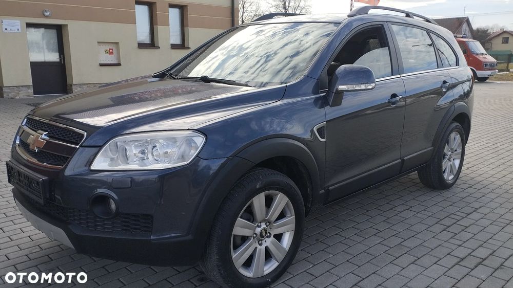 Chevrolet Captiva 2.0 4WD 7 Sitzer Automatik LT Exclusive - 30