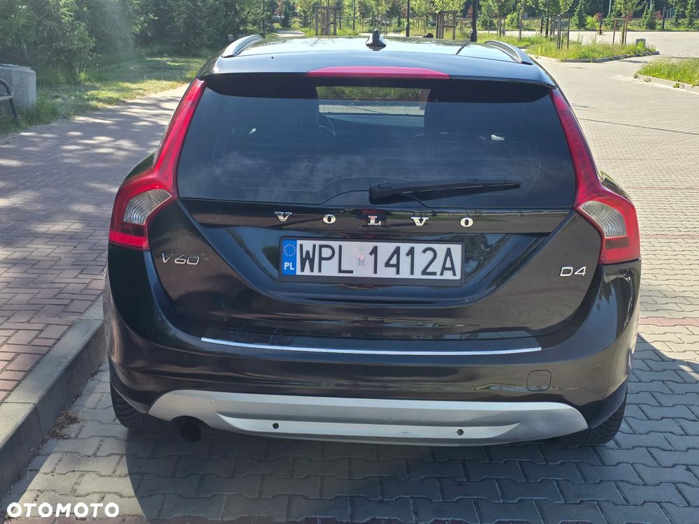 Volvo V60 D4 Geartronic Momentum - 5