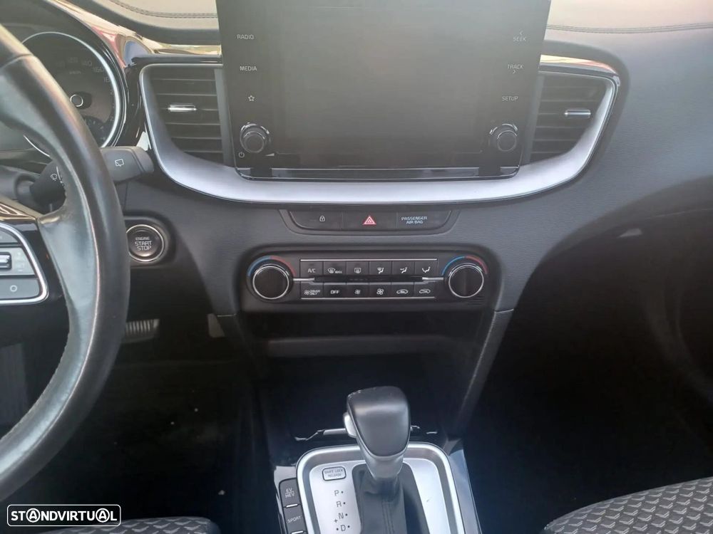 Kia XCeed 1.6 GDi PHEV Drive - 18