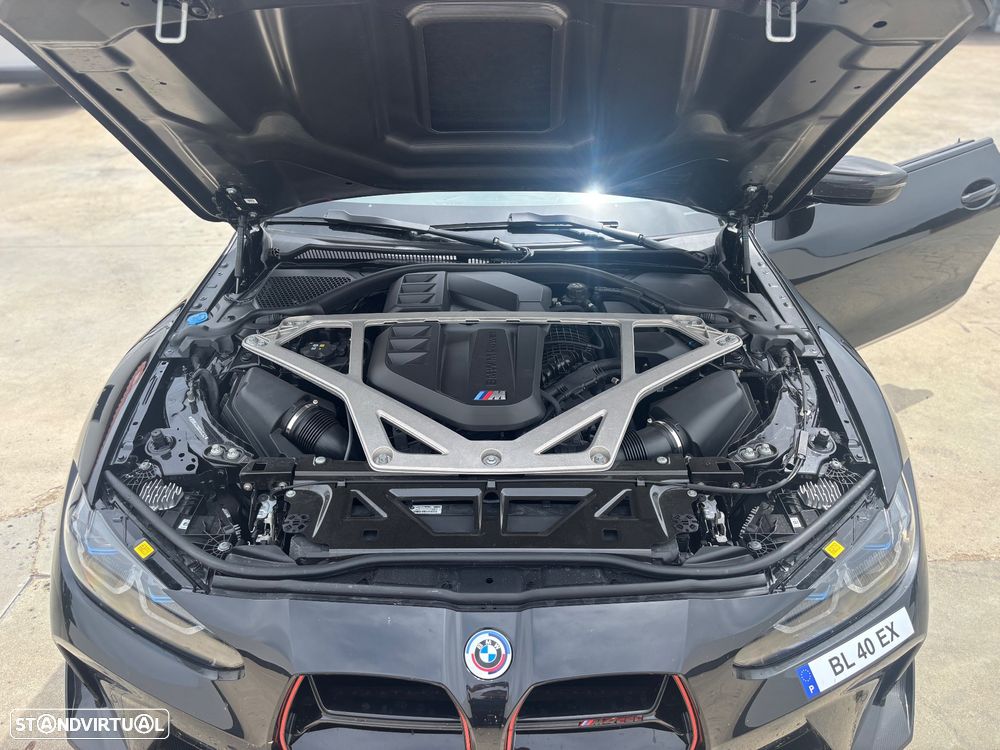 BMW M4 CSL - 19