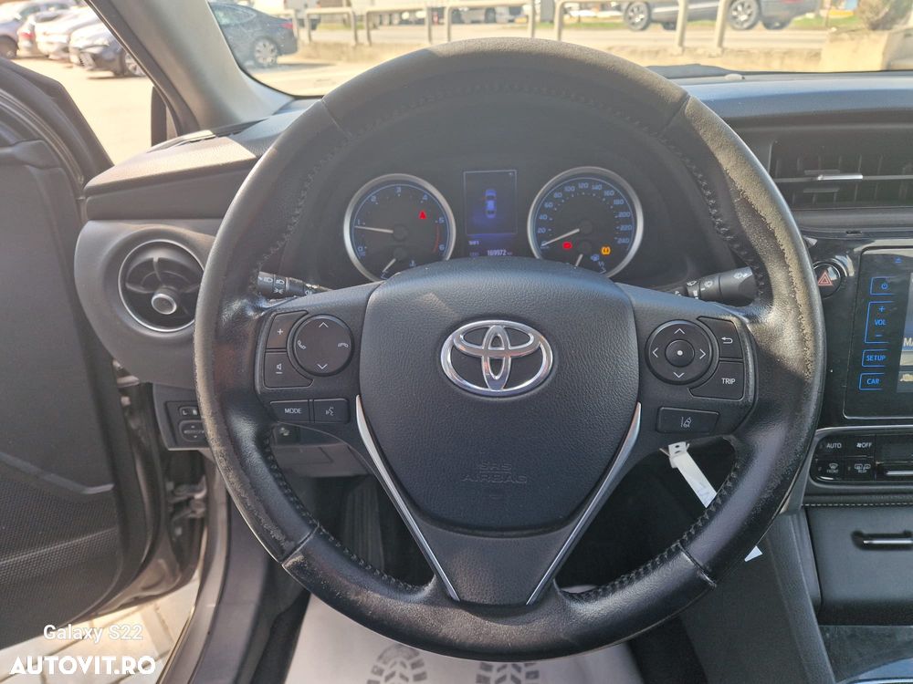 Toyota Corolla 1.4 D-4D Luna - 10