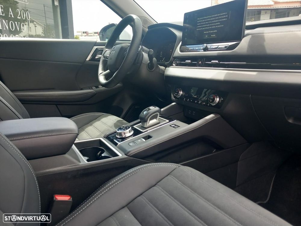 Mitsubishi Outlander 2.4 PHEV Intense - 11