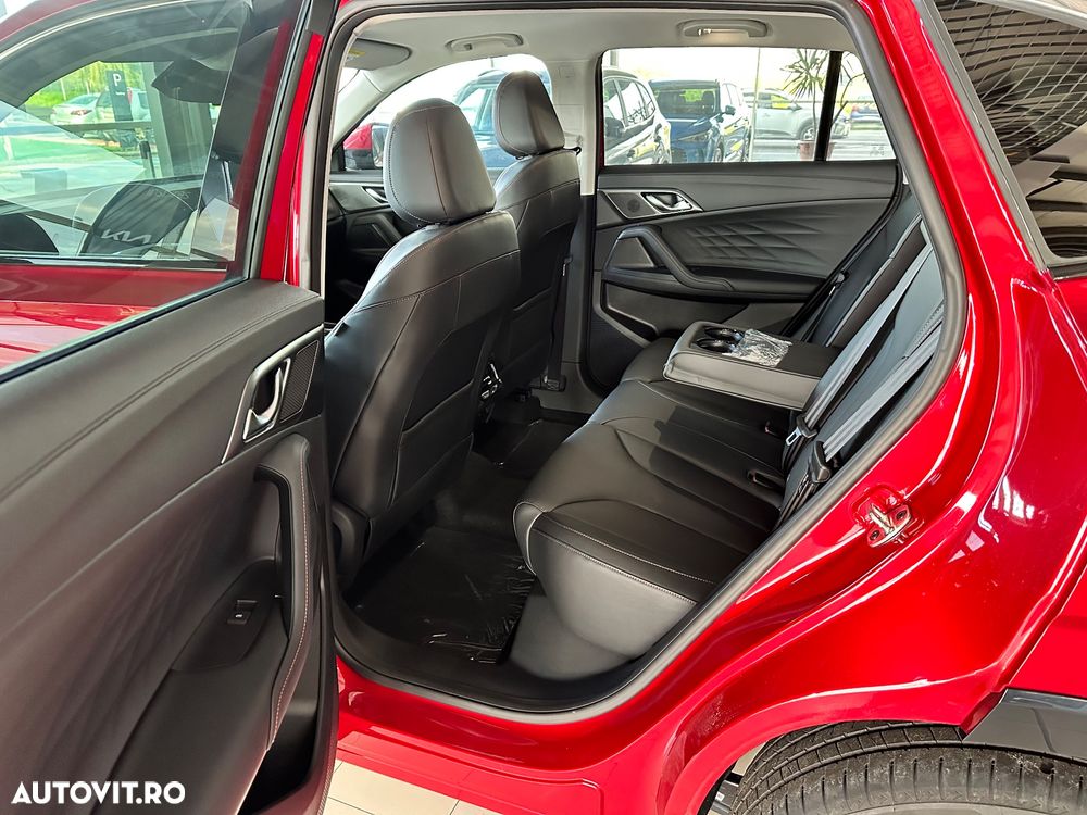 MG HS 1.5 T-GDi 7DCT Exclusive - 10