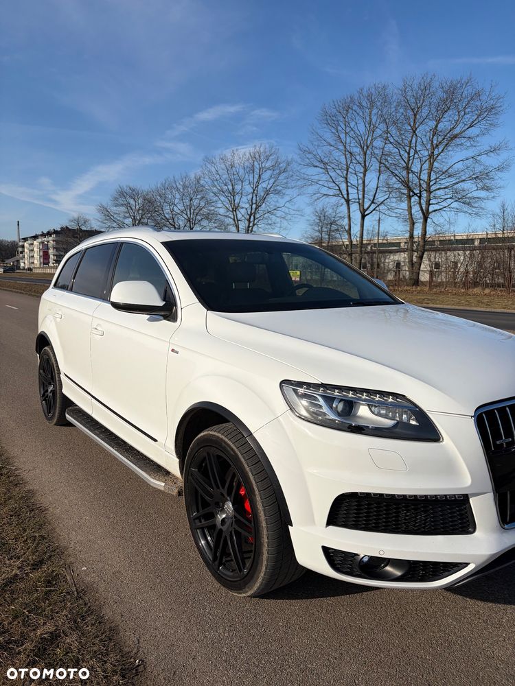 Audi Q7 3.0 TDI DPF clean diesel Quattro Tiptronic - 4