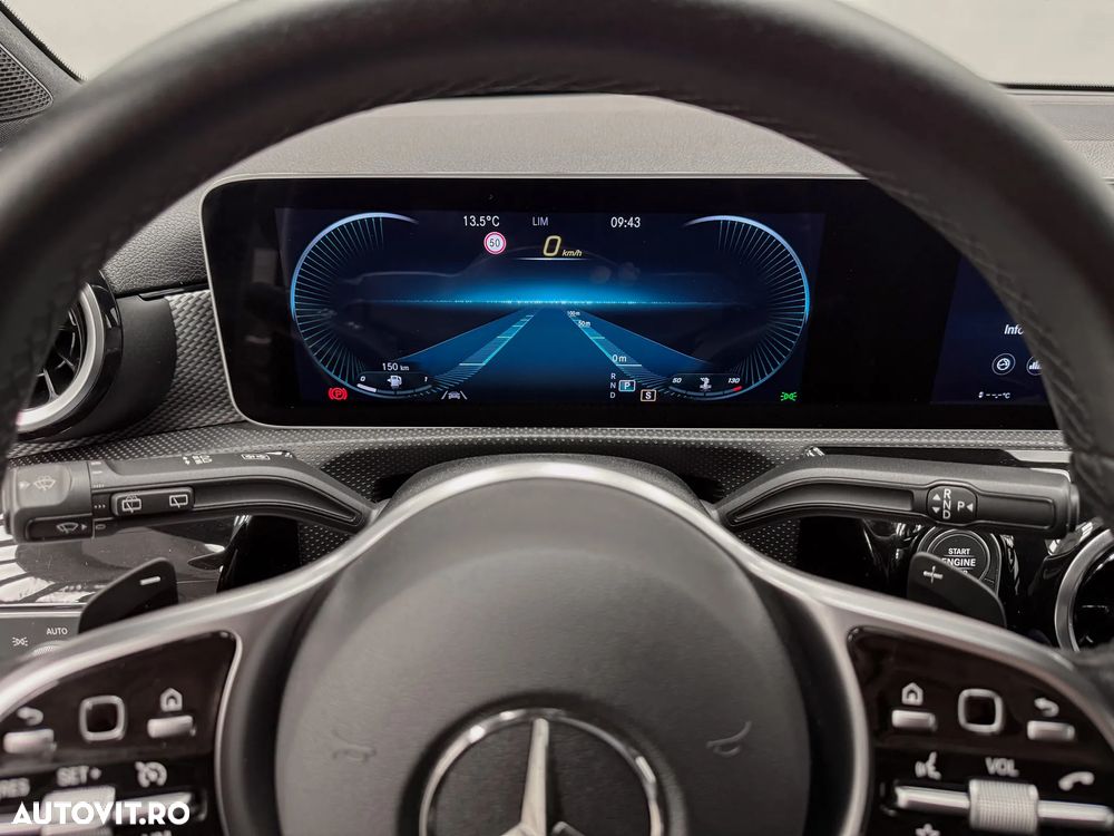 Mercedes-Benz A 220 d 4Matic 8G-DCT Edition 2020 - 33