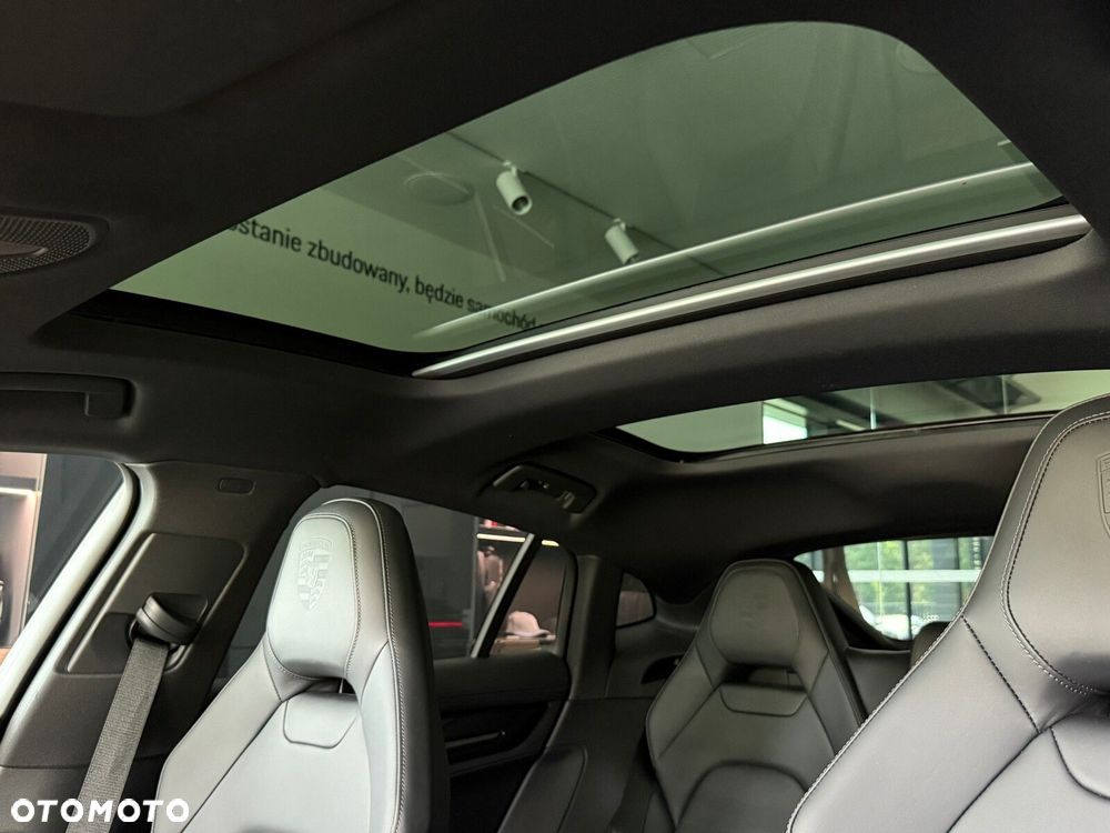 Porsche Panamera - 15