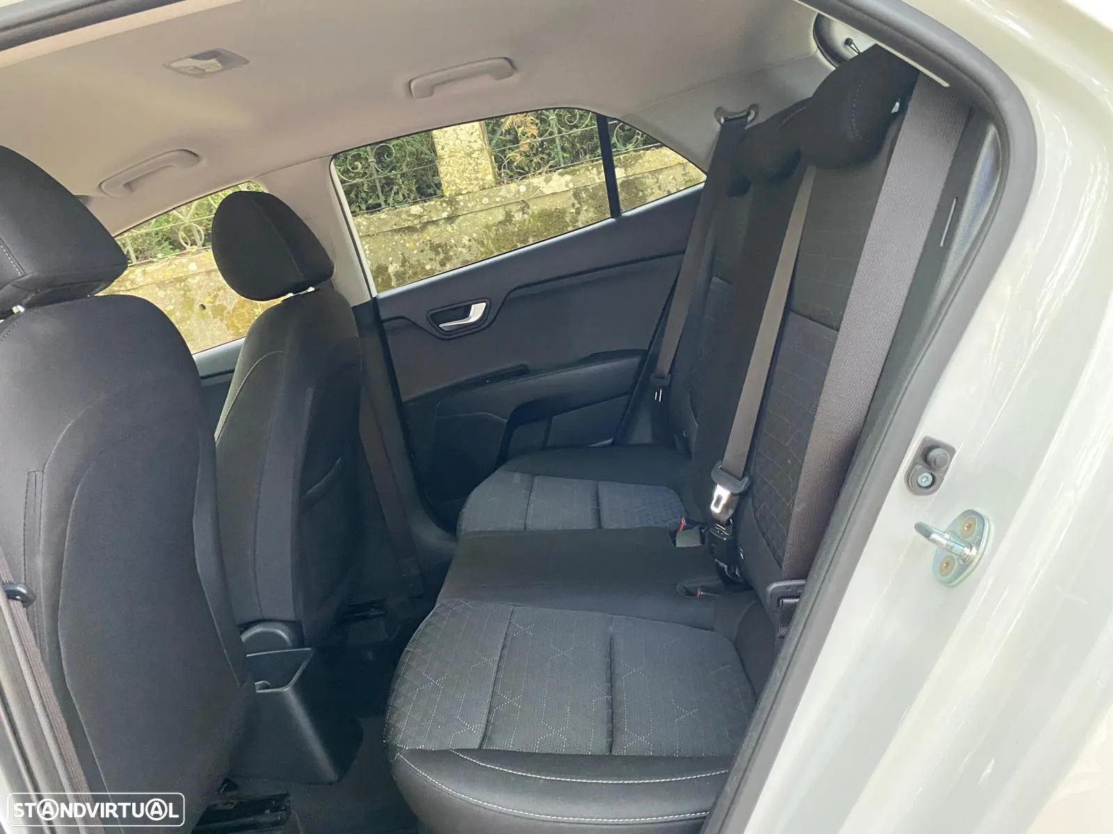 Kia Rio 1.2 CVVT Dynamic - 11